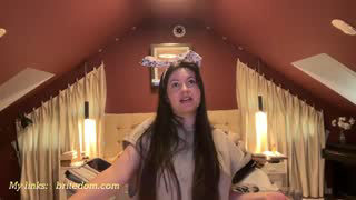 laurenbrite about 2 minutes into her 10 Oct show