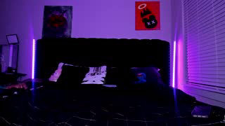 lovelyzylah about 7 minutes into her 24 Oct show