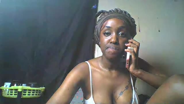 lovers_oncam Chaturbate Kenyan Ebony Duo Wed 28 Oct 17:12 UTC