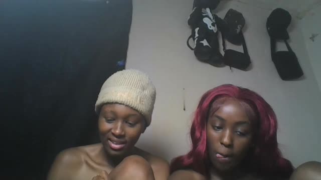 lovers_oncam Chaturbate Kenyan Heat 31 Oct 14:04 UTC