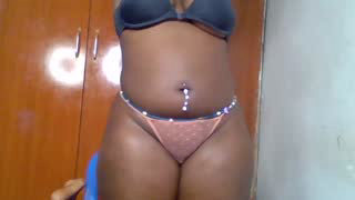 magestictemptress about 79 minutes into their 23 Oct show