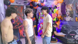 masters_sexx about 45 minutes into his 22 Oct show