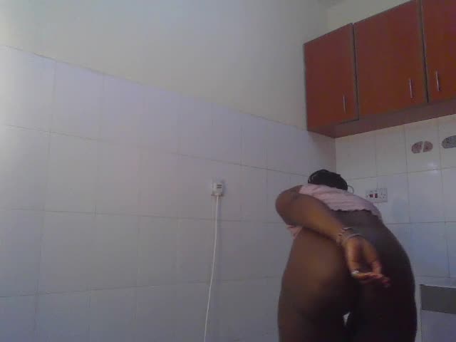 Melaninprinces, Femdom-Tagged Ebony Camgirl on Stripchat (Oct 31, 2026, 17 min)