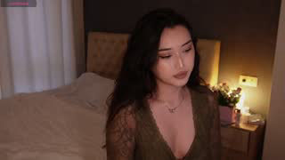 minnie_jin about 5 minutes into her 13 Oct show