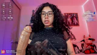 miss_sidney about 10 minutes into her 22 Oct show