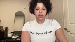 modernbettyboop about 30 minutes into her 26 Oct show