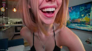 molly_p about 7 minutes into her 7 Oct show