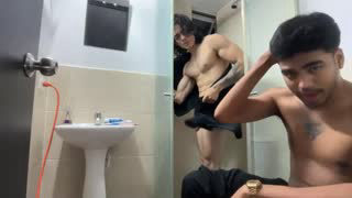 mr_freed about 4 minutes into his 23 Oct show