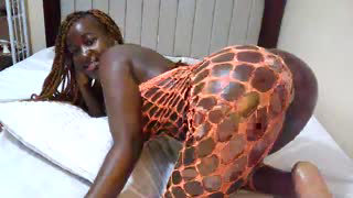 nastyafrika about 3 minutes into her 23 Oct show