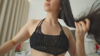 naughtysammx about 14 minutes into her 5 Oct show