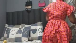 NaughtyShawdy1 about 1 minute into her 24 Oct show