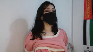 noorarabic about 15 minutes into her 23 Oct show
