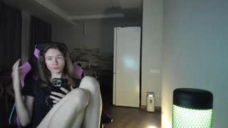 oksanafedorova about 2 minutes into her 5 Oct show