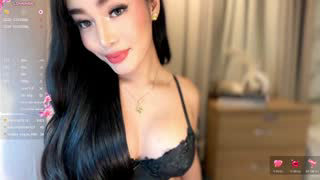 pinaycandice about 15 minutes into her 24 Oct show