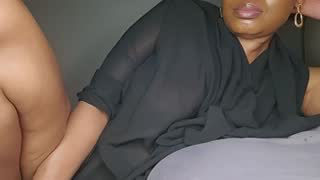 playgirlmc about 3 minutes into her 24 Oct show
