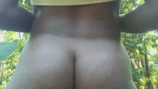 Pretty_Barbie0 about 1 minute into her 23 Oct show