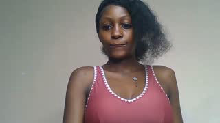 Prettylynee about 3 minutes into her 14 Oct show
