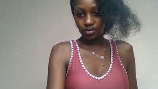 Prettylynee about 1 minute into her 14 Oct show