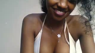Prettylynee about 12 minutes into her 17 Oct show