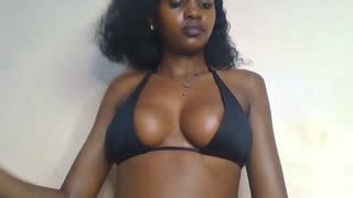 Prettylynee about 2 minutes into her 23 Oct show