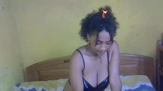 priscah0 about 25 minutes into her 30 Oct show