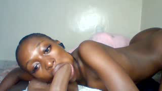 ririboobie about 7 minutes into her 23 Oct show