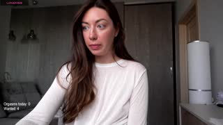 ronny_ponny about 2 minutes into her 11 Oct show