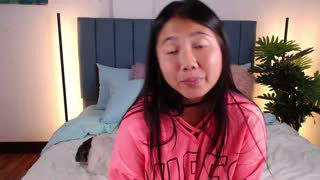 skytime96 about 40 minutes into her 23 Oct show