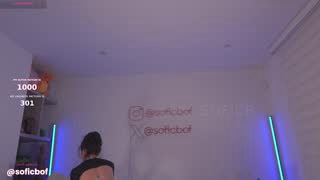 soficb about 2 minutes into her 10 Oct show