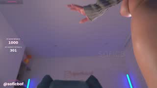 soficb about 2 minutes into her 11 Oct show