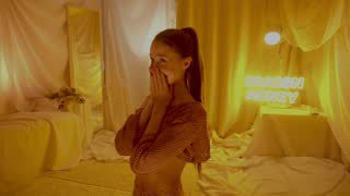 sunny_maria about 102 minutes into her 23 Oct show