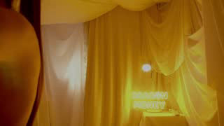 sunny_maria about 28 minutes into her 23 Oct show