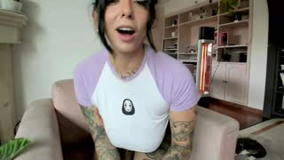 tattoo_ninja_kitty about 5 minutes into her 13 Oct show