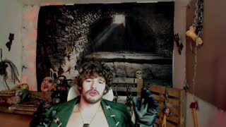 thejohnnystone about 2 minutes into his 14 Oct show