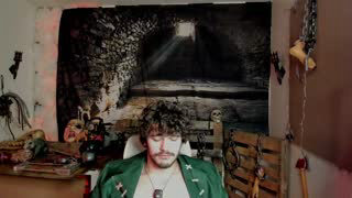 thejohnnystone about 8 minutes into his 14 Oct show