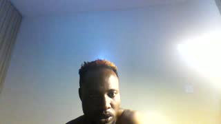 tigah255 about 6 minutes into his 24 Oct show