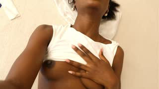 tootie03 about 46 minutes into her 26 Oct show