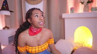 valeriebony about 17 minutes into her 26 Oct show