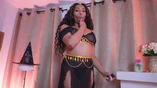 valeriebony about 40 minutes into her 27 Oct show