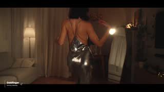 velavelle about 2 minutes into her 18 Oct show
