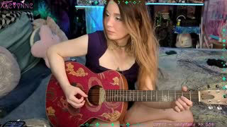 xaevynne about 30 minutes into her 22 Oct show