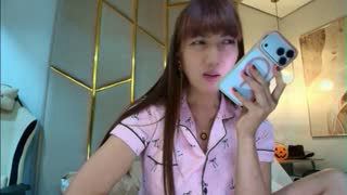 xdreamangel about 7 minutes into her 23 Oct show