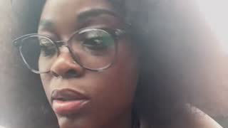 xxTatiannaxx about 17 minutes into her 23 Oct show