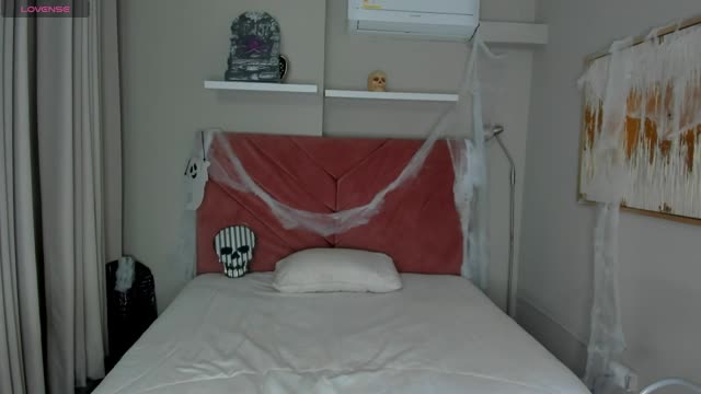yintaish Chaturbate Over an Hour Live From Colombia 28 Oct 15:35 UTC