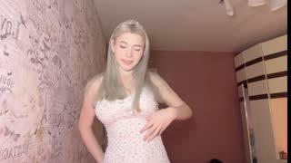 your_tender_doll about 10 minutes into her 21 Oct show