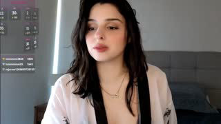 yourfreakygirl about 11 minutes into her 14 Oct show